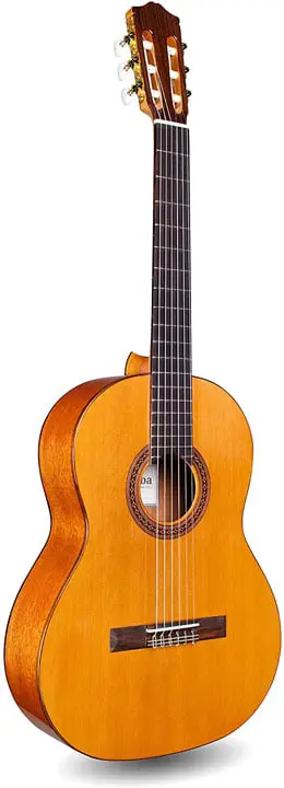 Best Classical Guitars For The Money