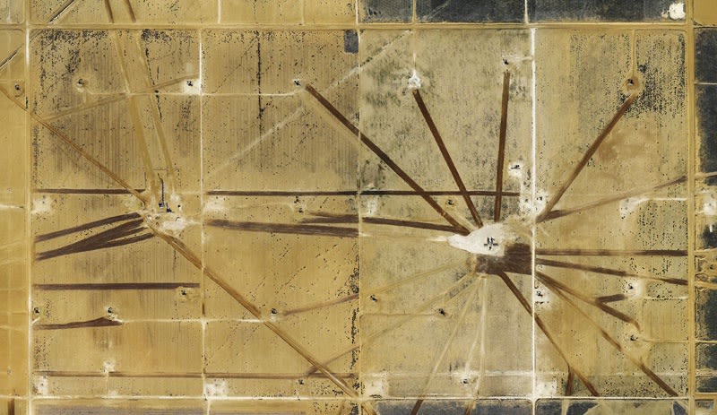 Mishka Henner : Black Diamond